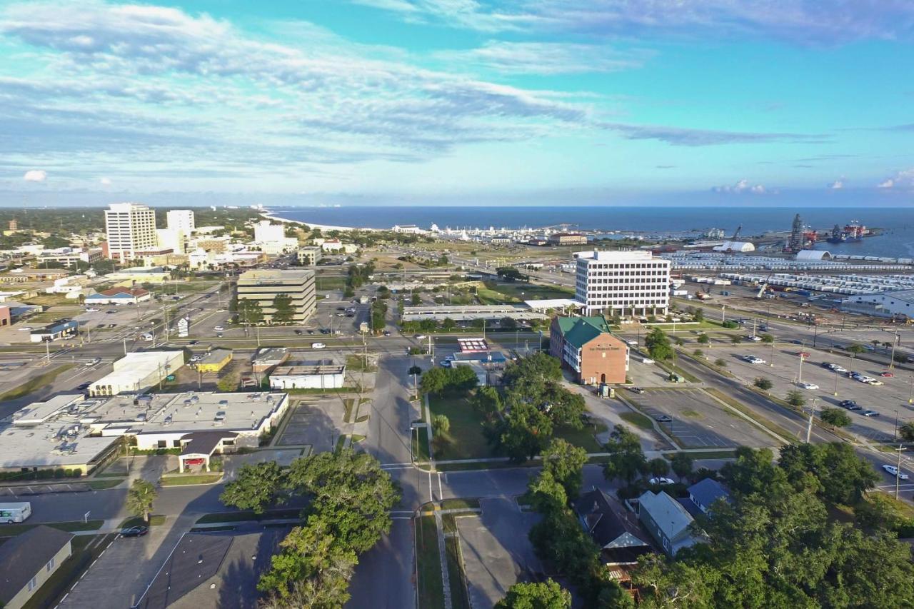 Charming Gulfport Getaway Only 3 Blocks To Beach! Εξωτερικό φωτογραφία